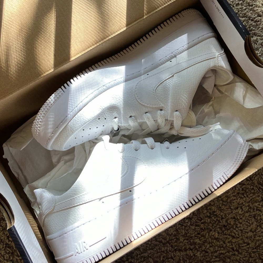 Nike Air Force 1 Sage Low